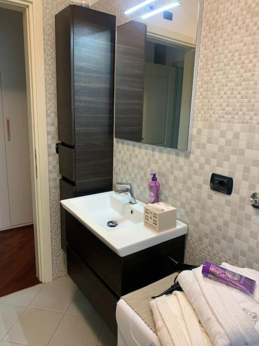 Apartment+Garage Near Novegro Exhibition/Linate Segrate Ngoại thất bức ảnh